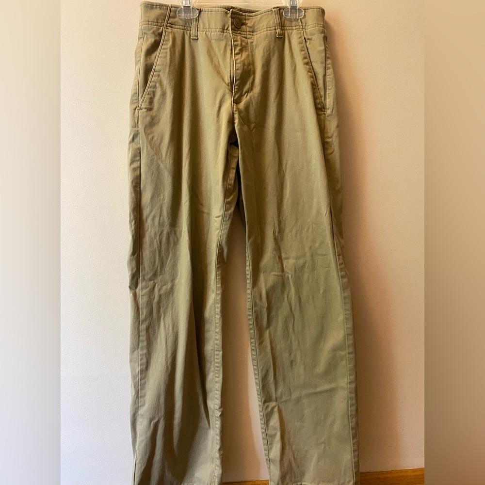 Lee x-treme comfort khaki men’s pants fits like size 30x32